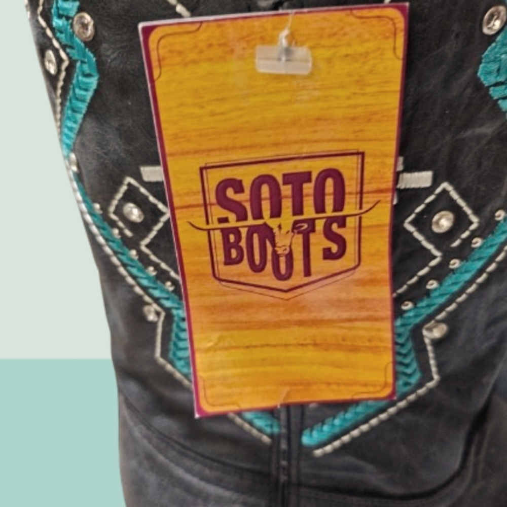 📣Soto Leather Boots 👢 Black Turquoise Embroidery Snip Toe Size 1️⃣2️⃣ 🆕 😍 🎁 - Picture 8 of 9